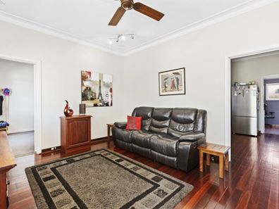 1/5 Davies Street, East Cannington WA 6107