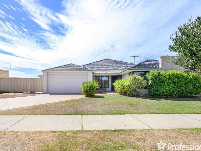79 Hawker Street, Shoalwater WA 6169