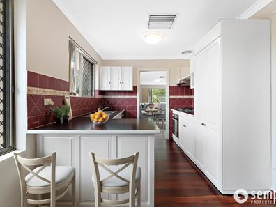 230 Spearwood Avenue, Spearwood WA 6163