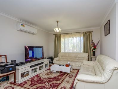 13A Fountains Court, Armadale WA 6112