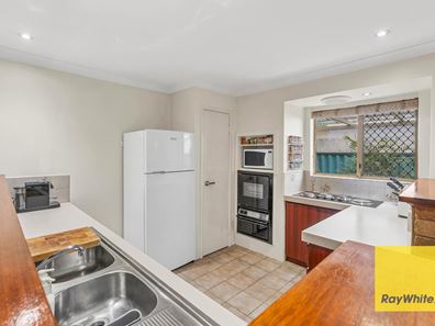 18 Osprey Way, Thornlie WA 6108