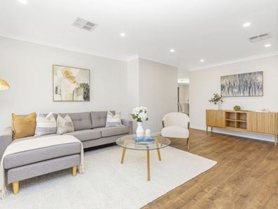 11 Feakle Bend, Ridgewood WA 6030