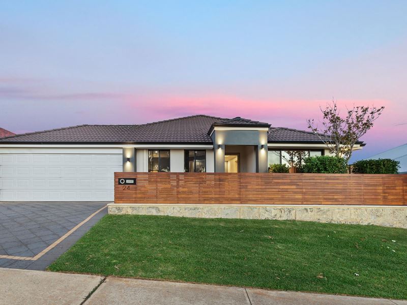 24 Longleaf Drive, Clarkson