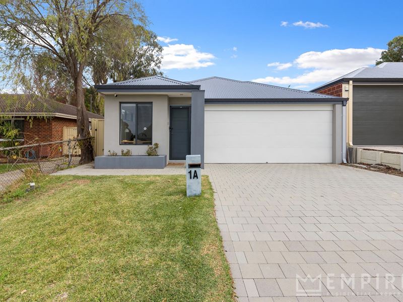 1a Romeo Road, Coolbellup WA 6163