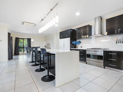7 Stingray Street, Baynton WA 6714