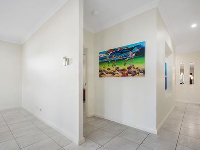 7 Stingray Street, Baynton WA 6714
