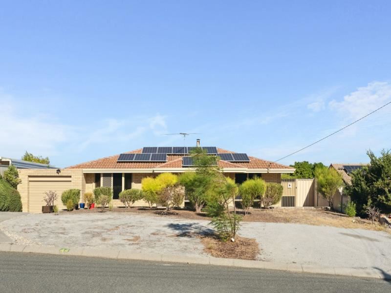44 Emperor Avenue, Beldon WA 6027