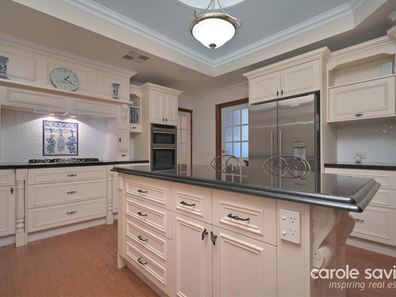 10 Whitton Court, Kingsley WA 6026