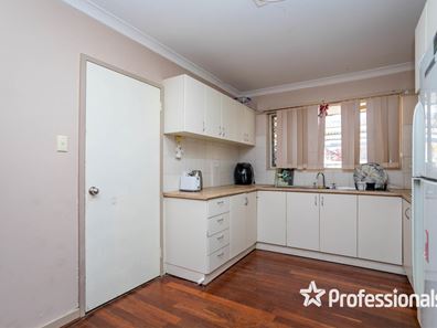 18 Tijuana Road, Armadale WA 6112