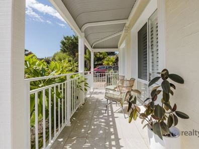 4 Coldwells Street, Bicton WA 6157