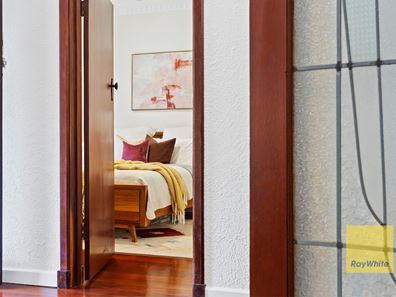 65 Shaftesbury Avenue, Bayswater WA 6053