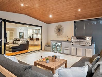 14 Clayton Street, East Fremantle WA 6158