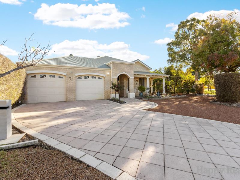 76 Bennett Drive, Canning Vale WA 6155
