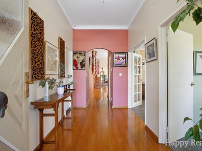 76 Bennett Drive, Canning Vale WA 6155