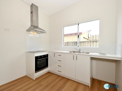 45B Kingsbridge Road, Warnbro WA 6169