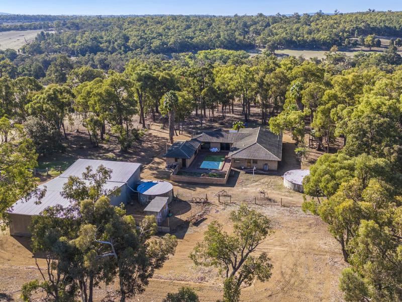 126 Breeze Road, Gidgegannup