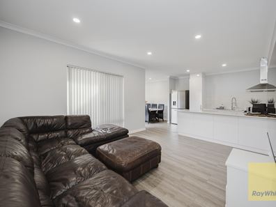11 Starcke Lane, Yanchep WA 6035