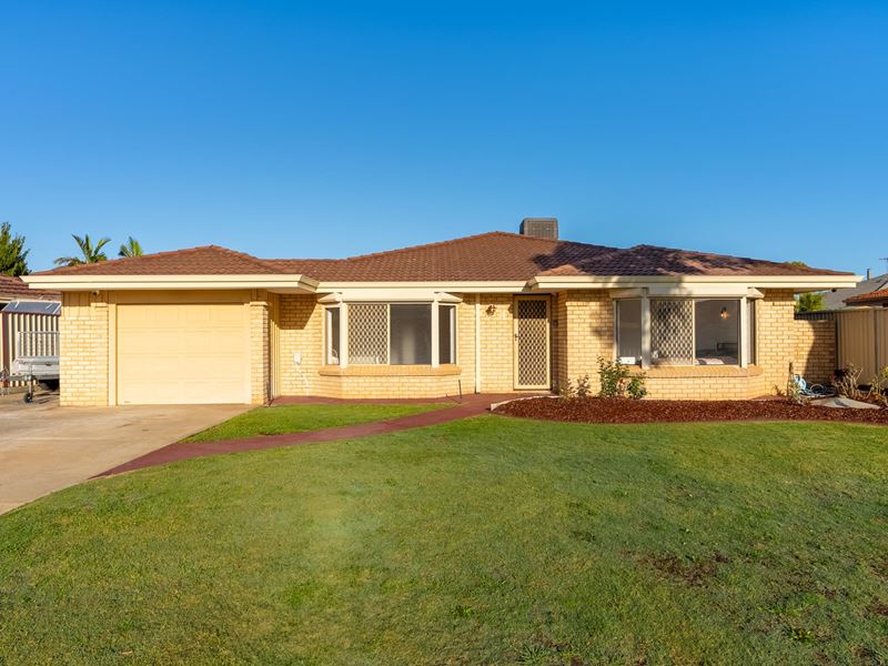 4 Brigadoon Place, Cooloongup WA 6168