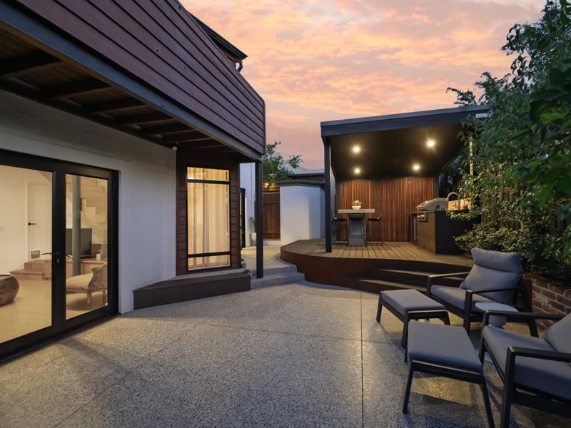 2A Thompson Street, North Perth WA 6006