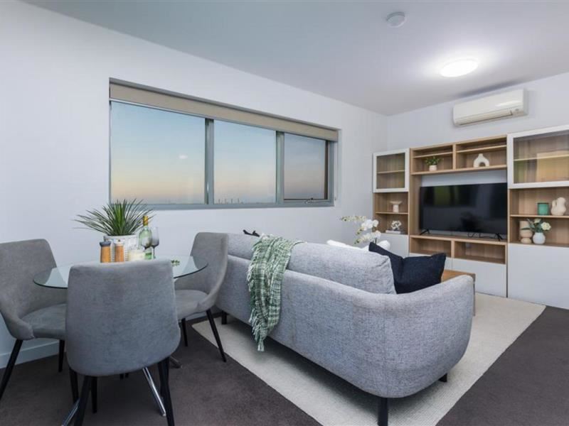 402/17 Malata Crescent, Success