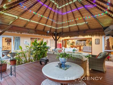 15 Ivory Way, Mindarie WA 6030