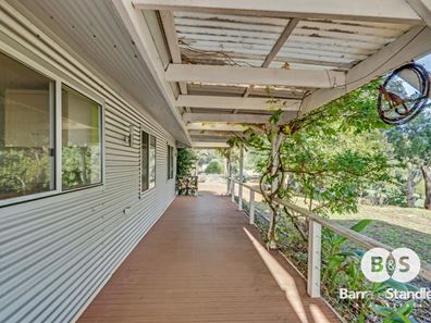 20 Thomas Road, Nannup WA 6275