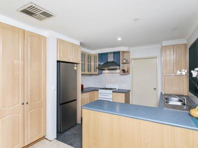 38 Durham Way, Westminster WA 6061