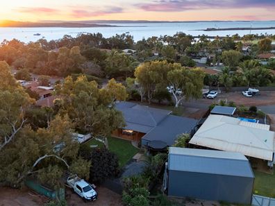 16 Ashburton Crescent, Dampier WA 6713