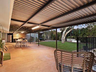 16 Ashburton Crescent, Dampier WA 6713