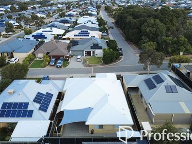 69 Lomas Circle, Ellenbrook WA 6069