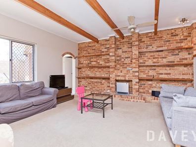 31 Hanley Place, Hillarys WA 6025
