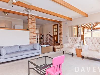 31 Hanley Place, Hillarys WA 6025