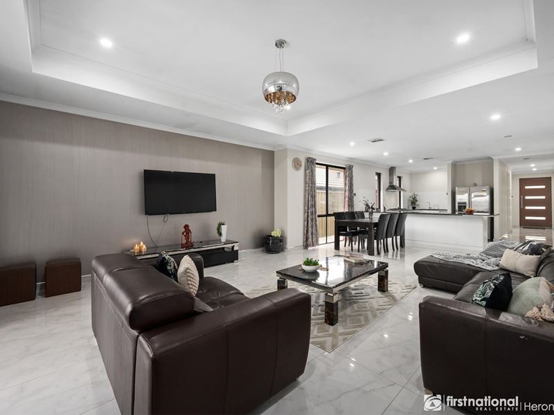 3 BAXTERI WAY, Hammond Park WA 6164