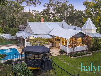 102 Darlington Road, Darlington WA 6070