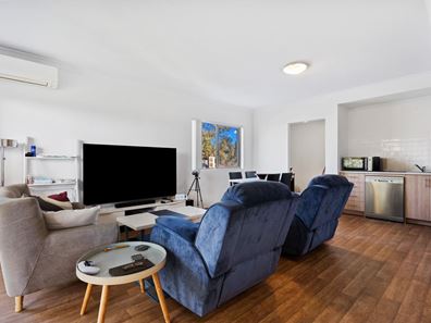 8/160 Wright Street, Kewdale WA 6105