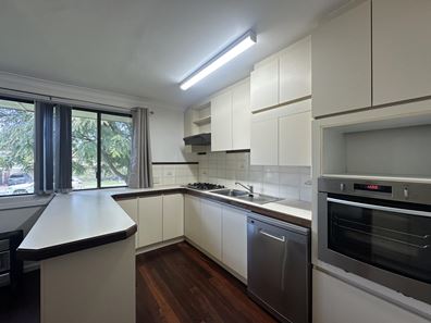 19 Casserley Way, Orelia WA 6167