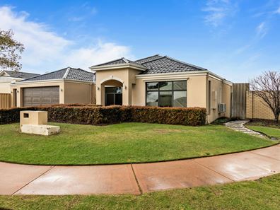 180 Castlewood Parkway, Southern River WA 6110