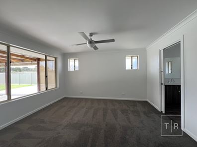 25 Dauphin Crescent, Castletown WA 6450