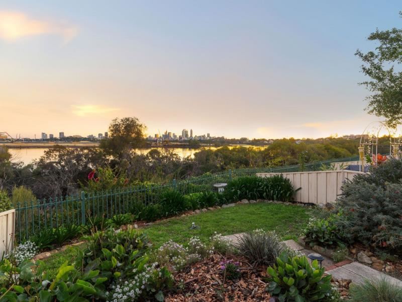 19/23 Kirkham Hill Terrace, Maylands