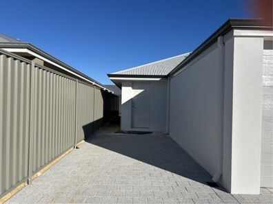 54B Keegan Avenue, South Yunderup WA 6208