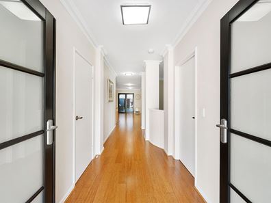 2 Inchcape Court, Stirling WA 6021
