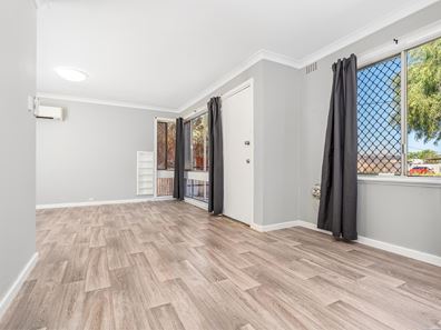 6 Roberts Road, Utakarra WA 6530