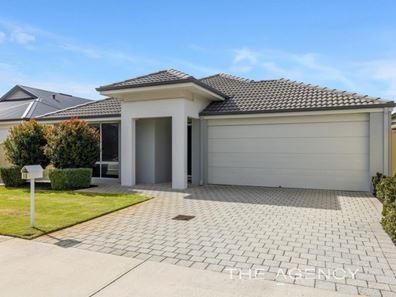 10 Apricot Close, Canning Vale WA 6155