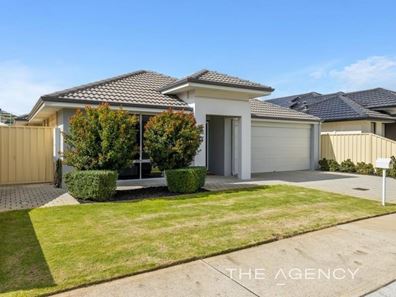 10 Apricot Close, Canning Vale WA 6155