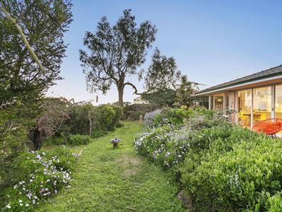 22 DORADO BEACH CRESCENT, Connolly WA 6027