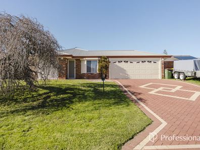 22 Little Green Gardens, Quinns Rocks WA 6030