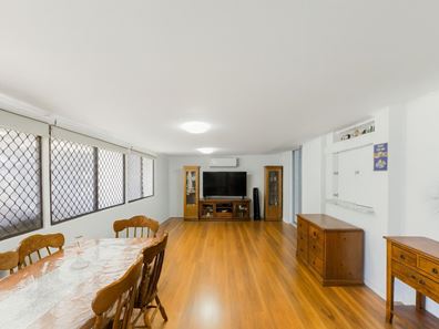 49 Chisham Avenue, Parmelia WA 6167