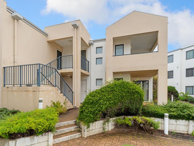 42/17 Southdown Place, Thornlie WA 6108