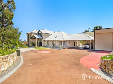 13 Lofthouse Drive, Leschenault WA 6233
