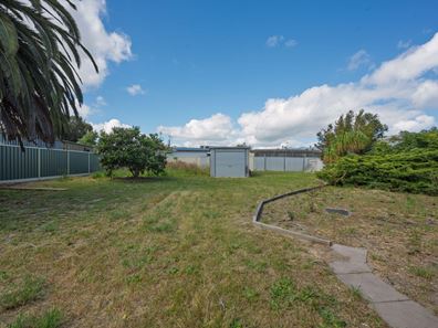 14 Deering, North Yunderup WA 6208